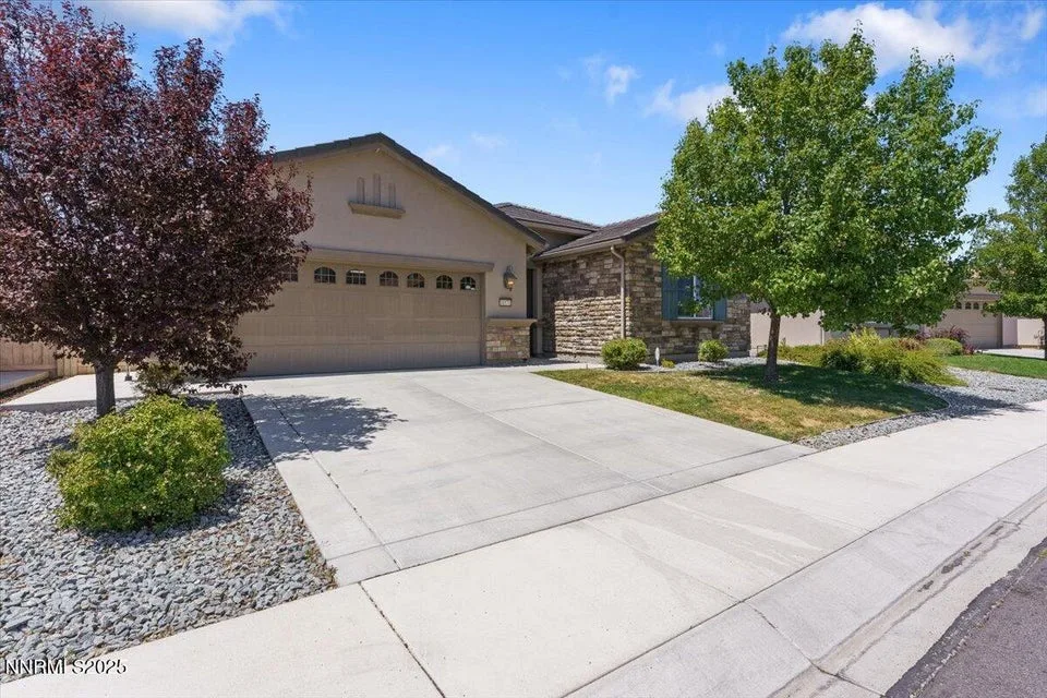 10571 Circle Oaks Court - Front - driveway to entry