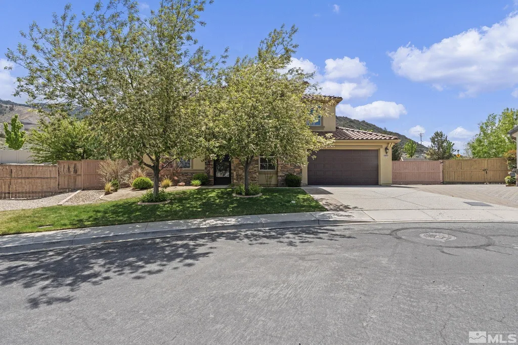 10890 Sand Hollow Court, Reno NV photo 1