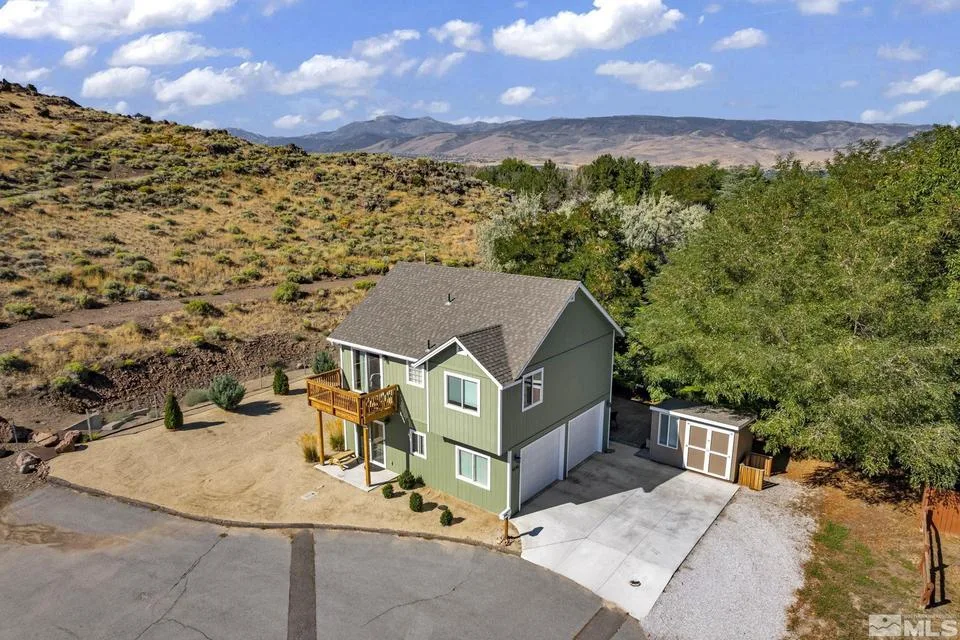 1236 E Huffaker Lane, Reno NV photo 1