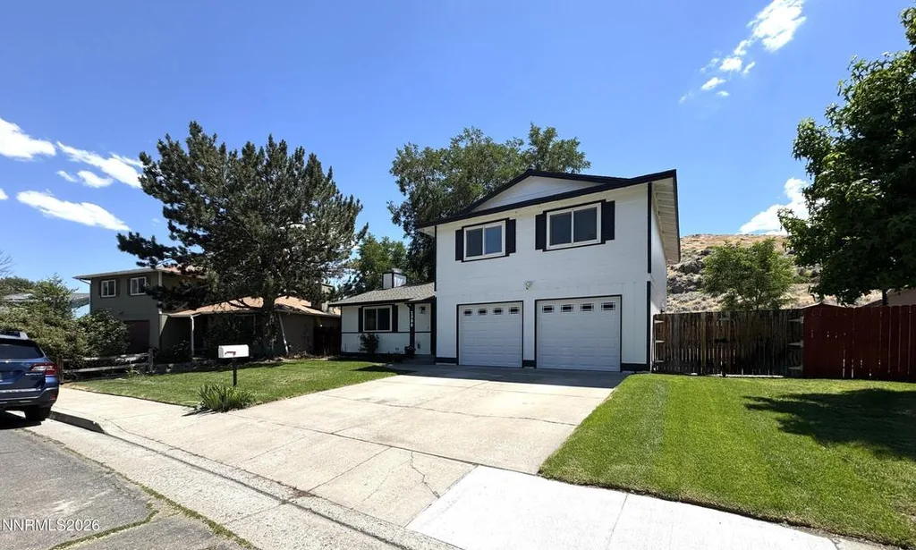1300 E Huffaker Lane, Reno NV photo 1