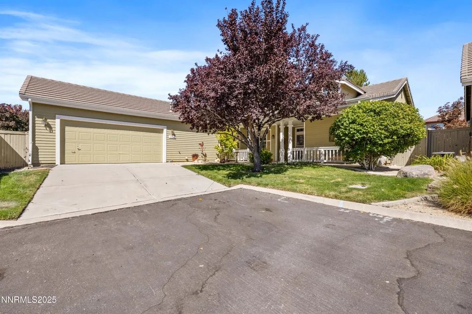 1461 Wild Wolf Way, Reno NV photo 1