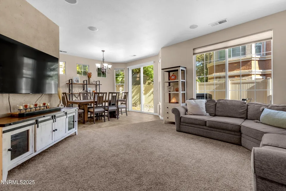1811 Stetson Drive, Reno NV photo 4