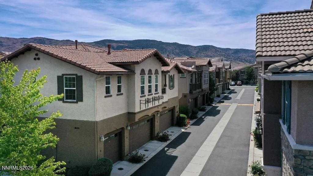 1864 Wind Ranch Road UNIT B, Reno NV photo 1