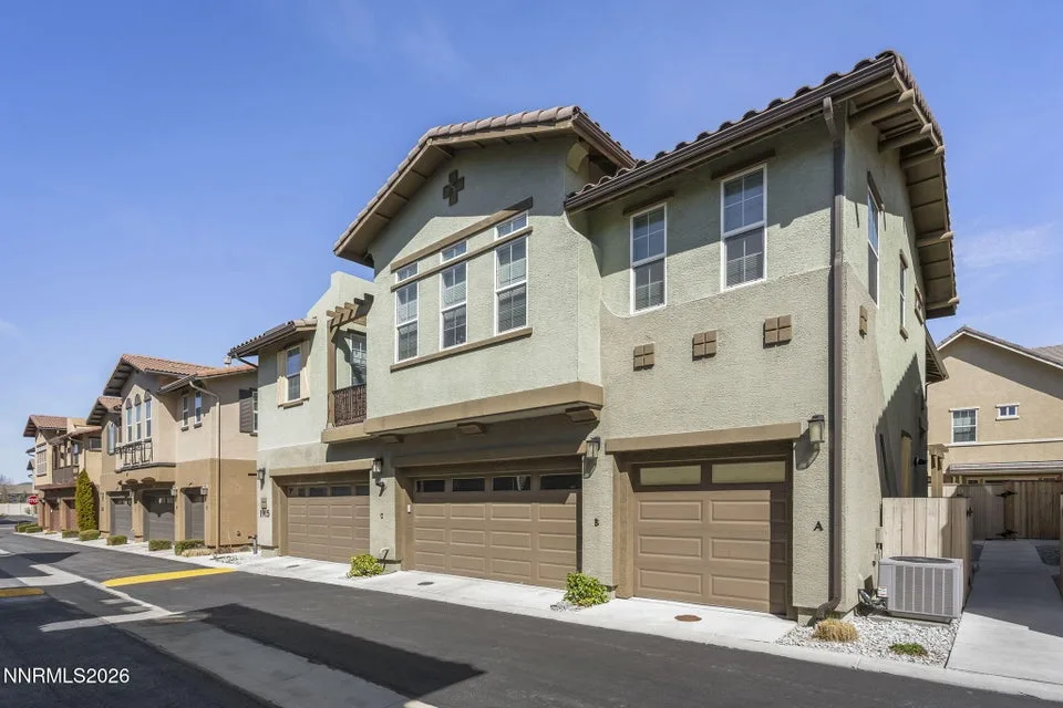 1915 Sea Horse Road UNIT B, Reno NV photo 1