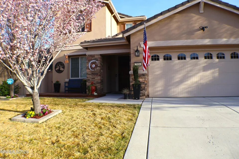 2056 Whitecliff Drive, Reno NV photo 1
