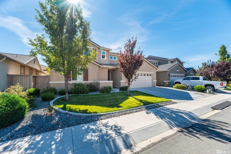2084 Whitecliff Drive, Reno NV photo 1