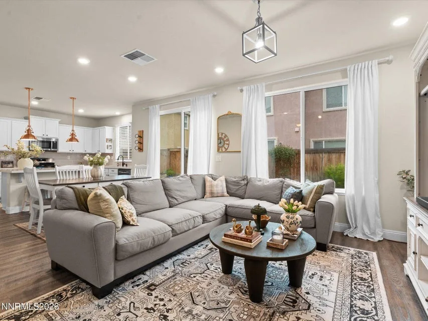 2265 Symphony Way, Reno NV photo 1