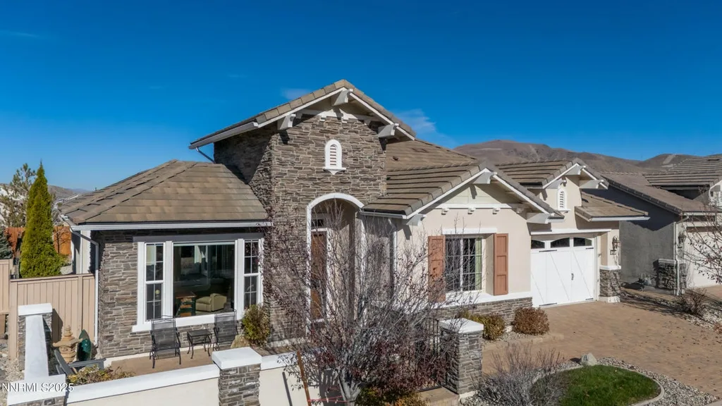2295 Trakehner Lane, Reno NV photo 1