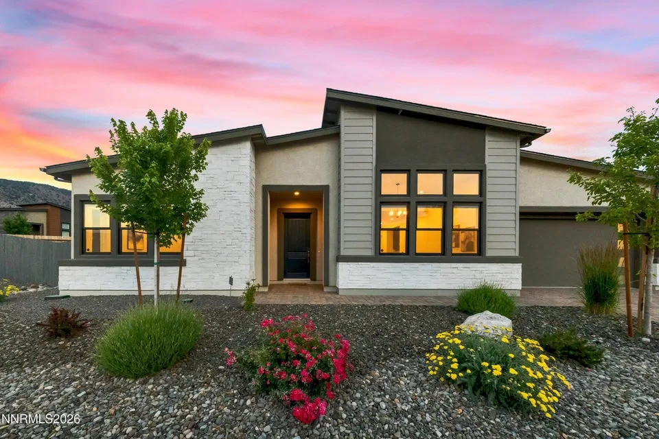 2348 Hammer Falls Drive, Reno NV