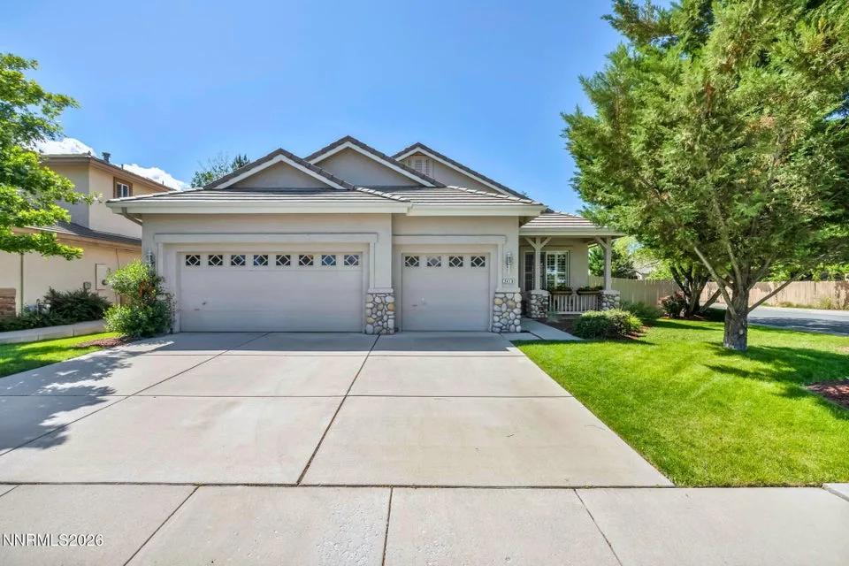 2410 Lincoln Meadows Drive - Front