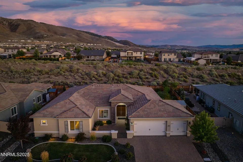 2910 HASUFEL Way, Reno NV photo 8