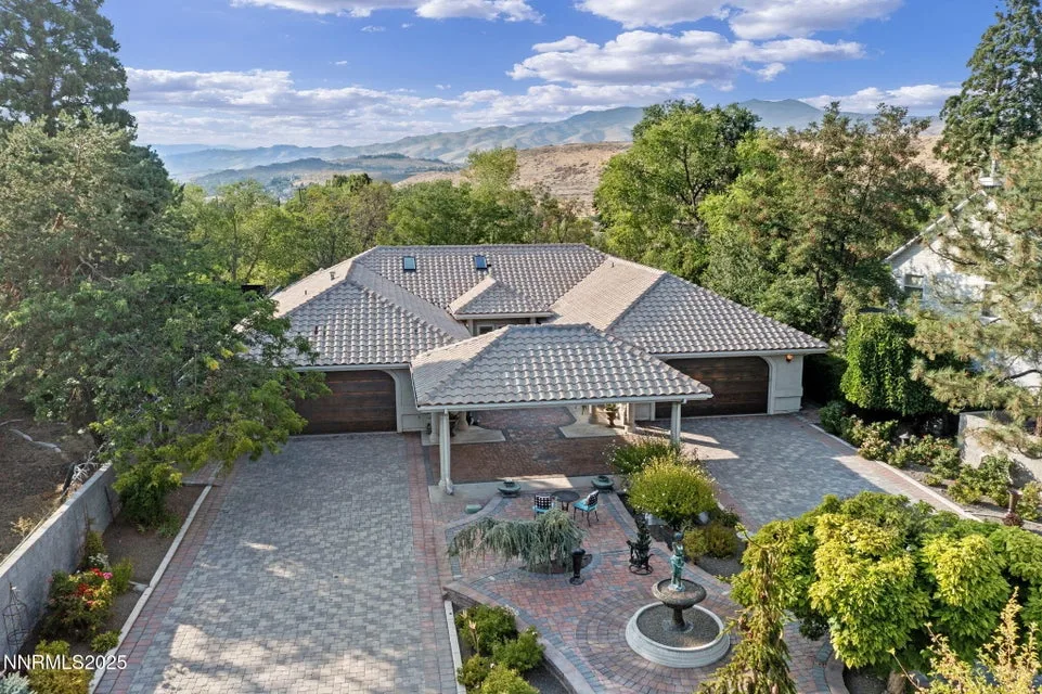 5195 Canyon Drive, Reno NV photo 1