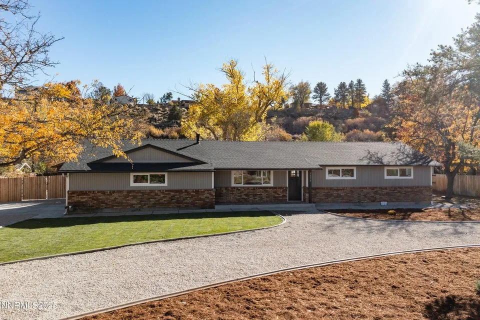 5290 Ambrose Drive, Reno NV photo 1