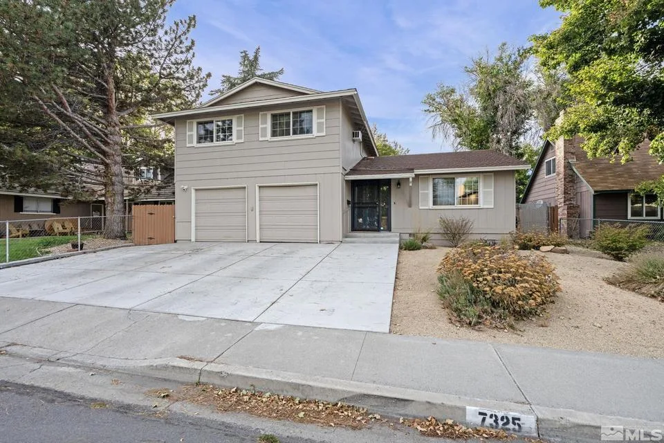 7325 Gemstone Drive, Reno NV photo 1