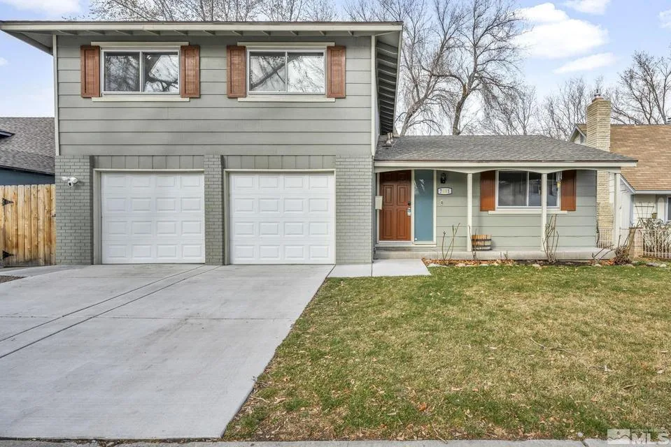 7481 Sandstone Drive, Reno NV photo 1