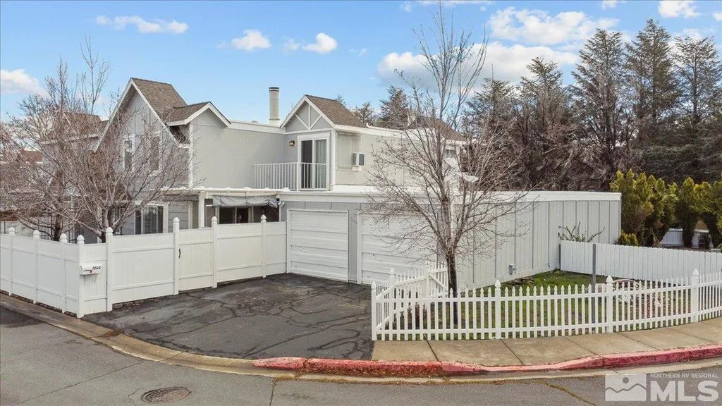 7500 Rory Circle, Reno NV photo 1