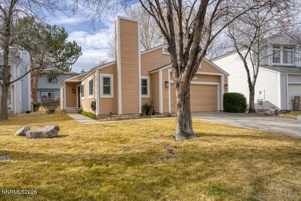 7555 Lighthouse Lane, Reno NV photo 1