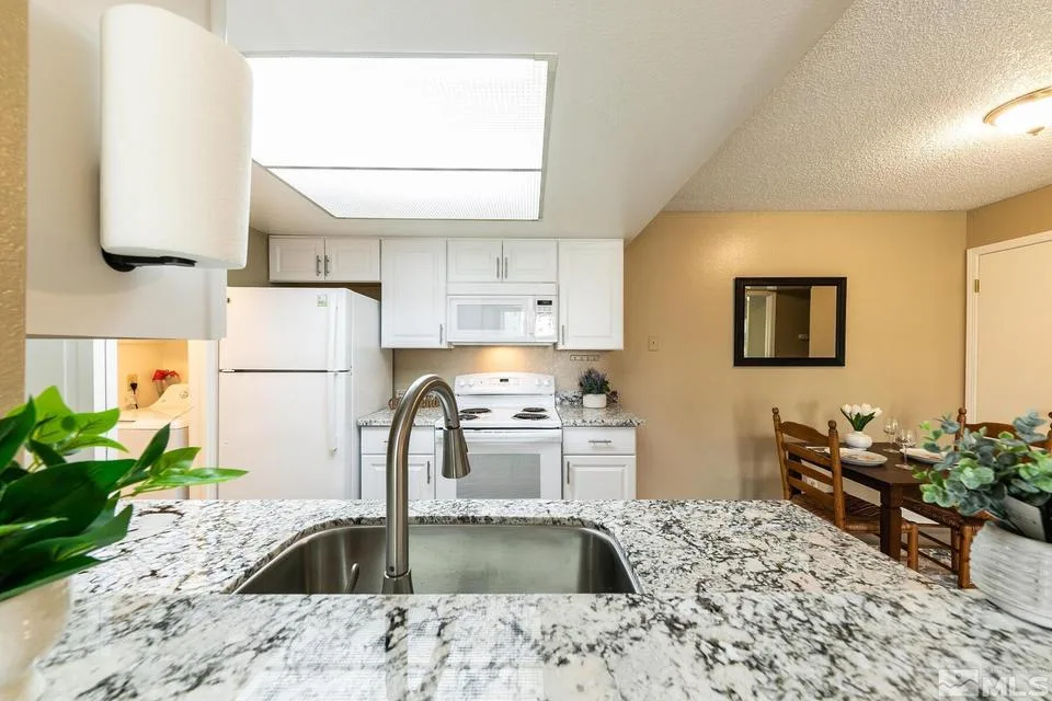 7690 Bluestone Drive R 321, Reno NV photo 1