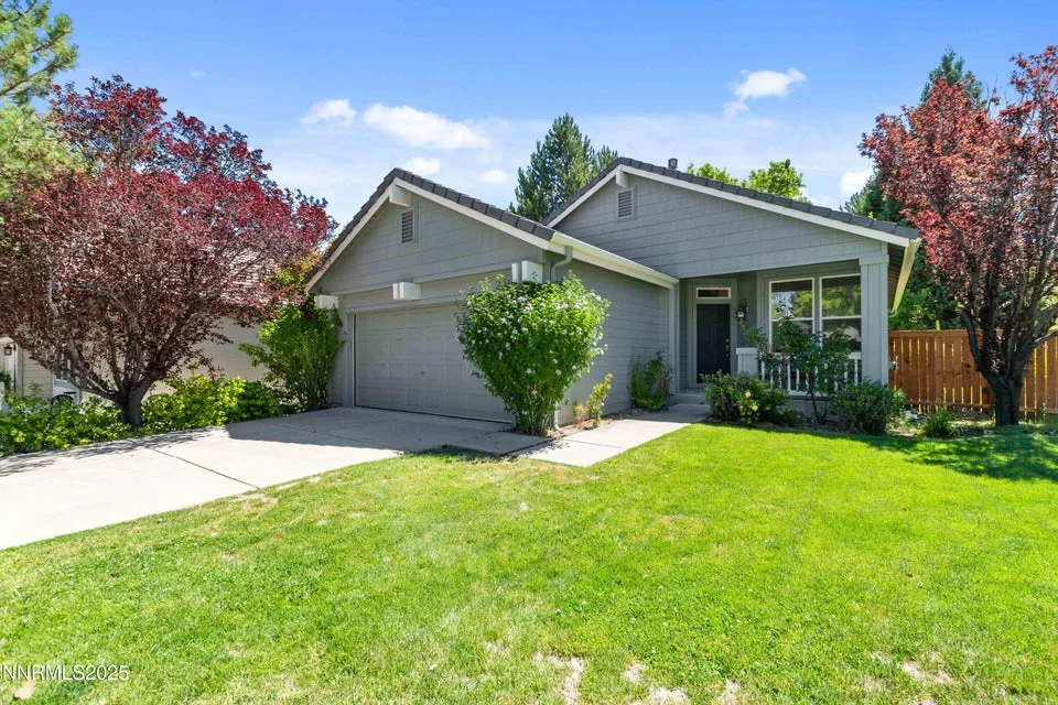 860 Caughlin Crossing, Reno NV photo 1