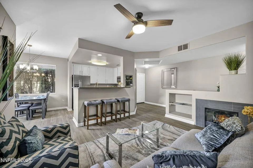 900 S Meadows Parkway 814, Reno NV photo 5