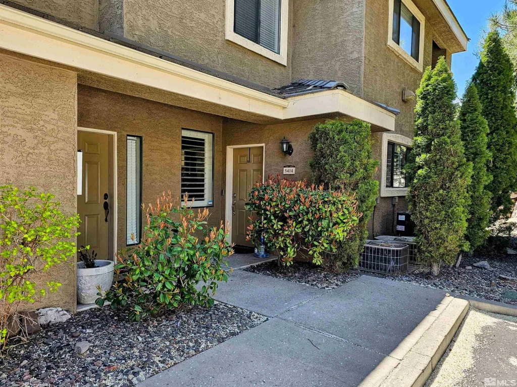 900 South Meadows Parkway 5414, Reno NV photo 1