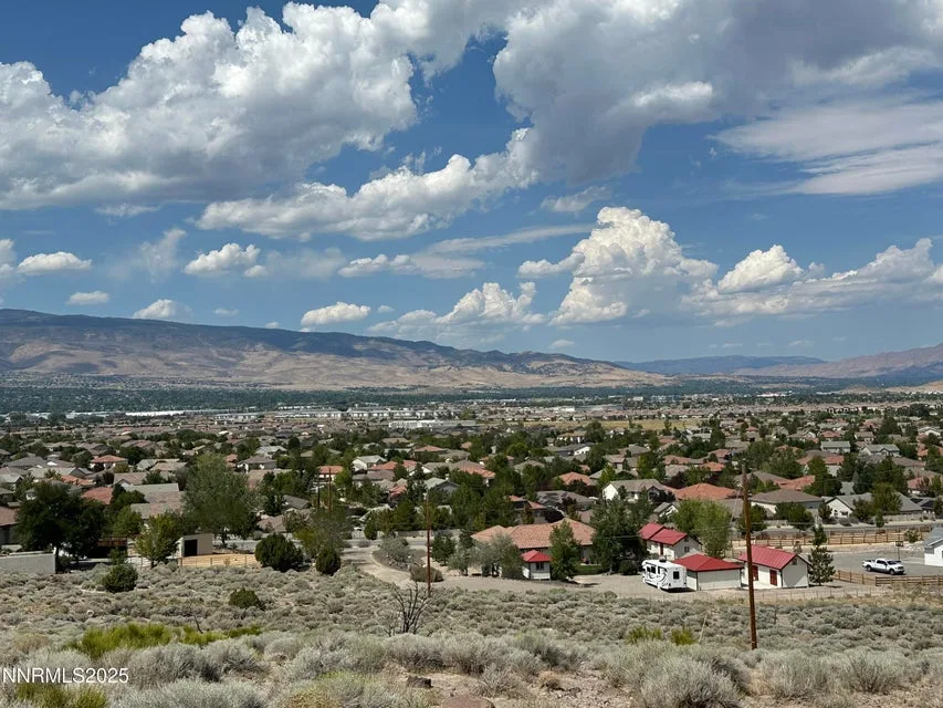 9068 Western Skies Drive, Reno NV photo 5