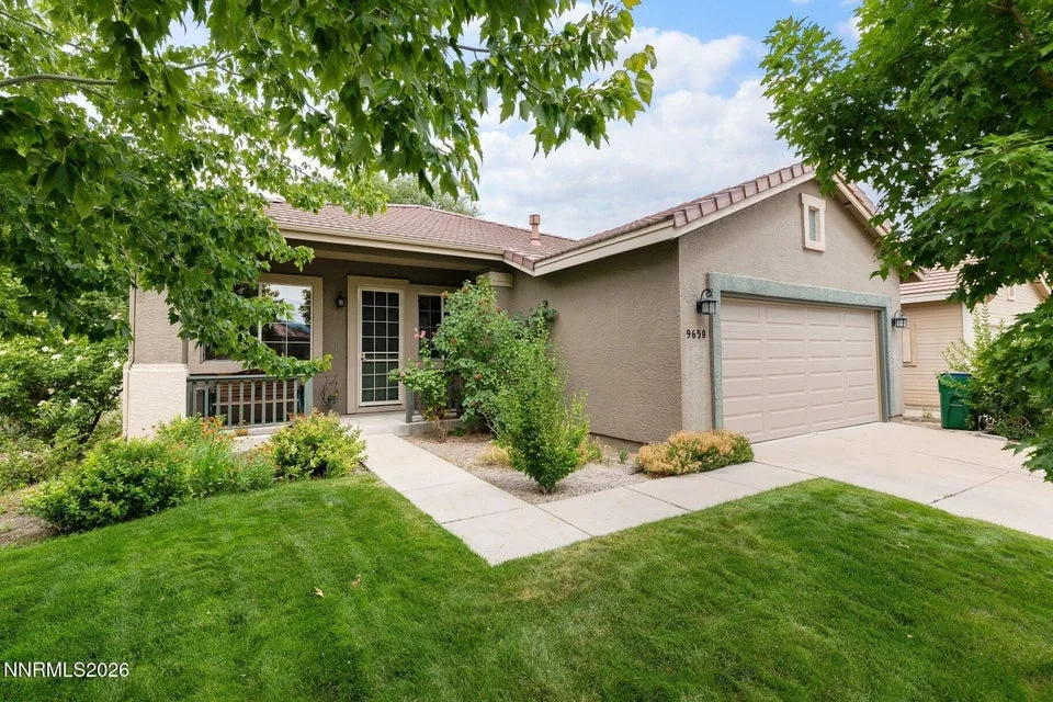 9658 Thunder Mountain Way, Reno NV photo 1