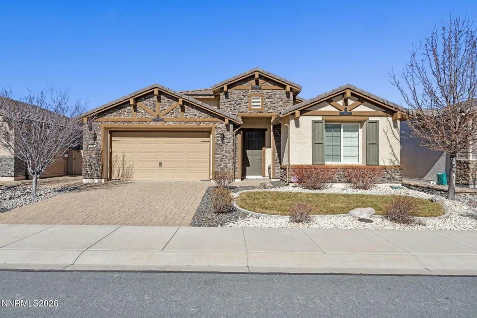 9785 Hafflinger Lane, Reno NV photo 1