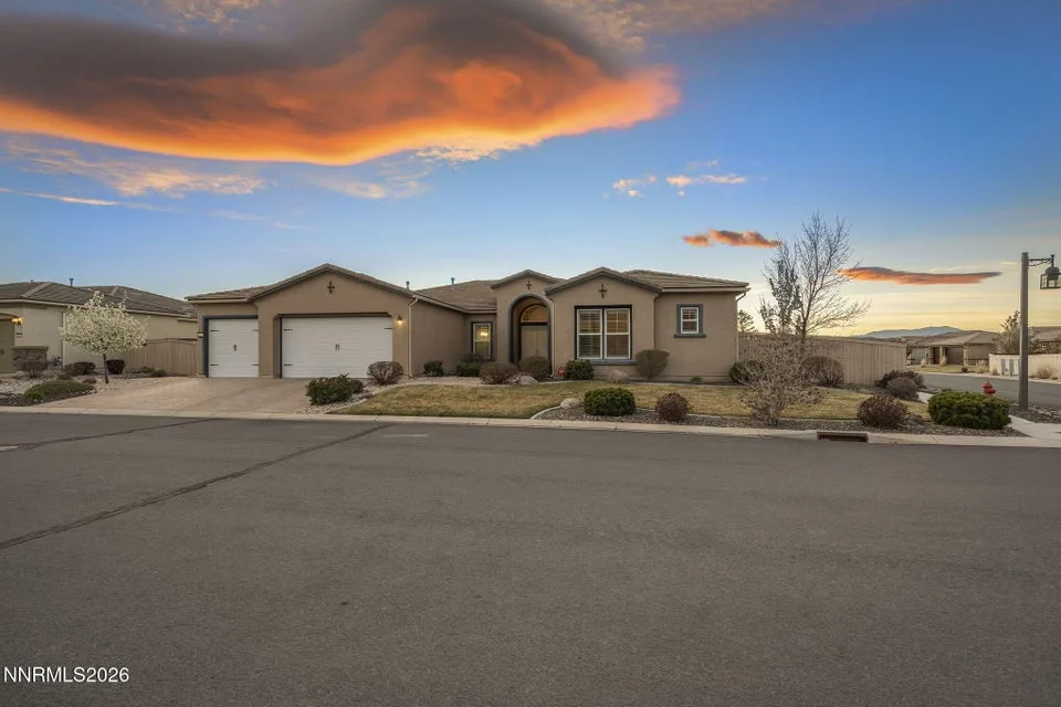 9805 Cardigan Bay Lane, Reno NV photo 1