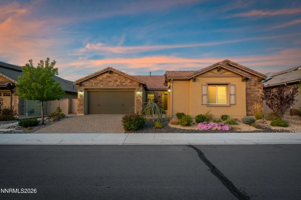 9827 Dyevera Lane, Reno NV