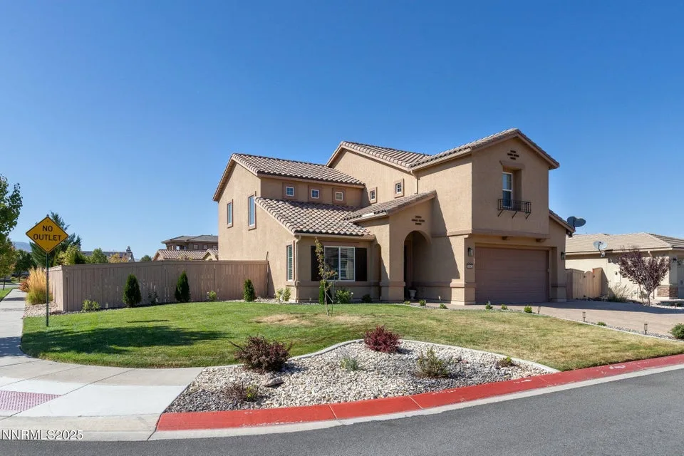 9845 Copenhagen Way, Reno NV photo 2