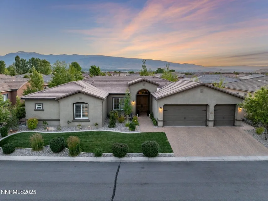 9885 Firefoot Lane, Reno NV photo 1