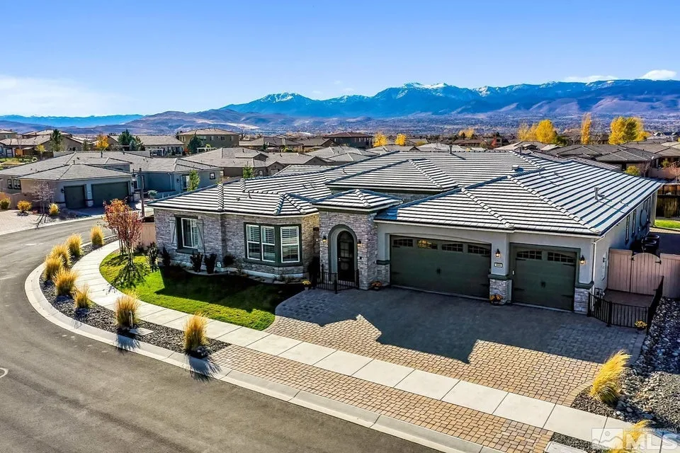 9895 Gainsborough Lane, Reno NV photo 1