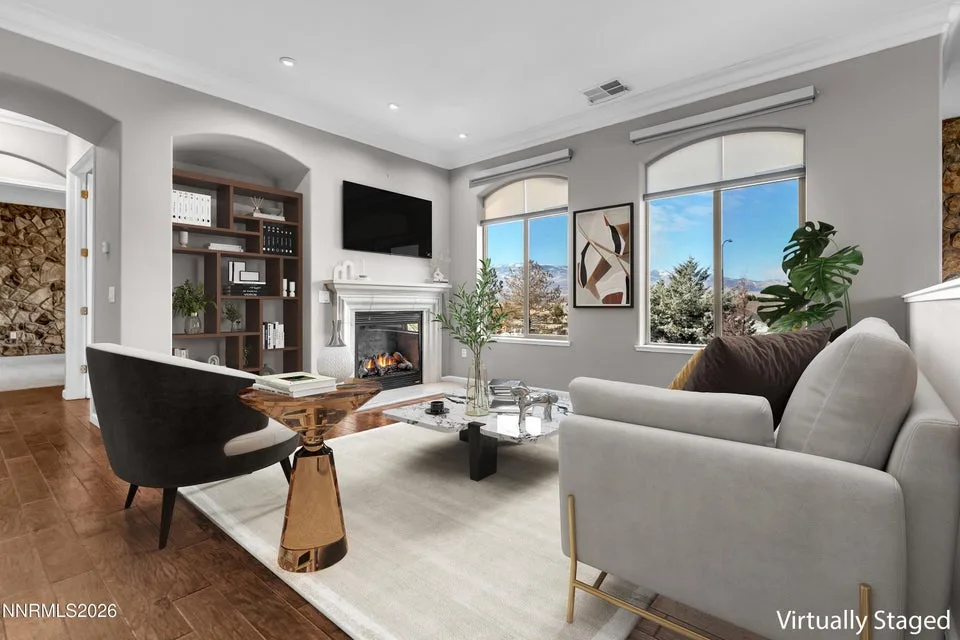 9900 Wilbur May Parkway 5105 - Living room