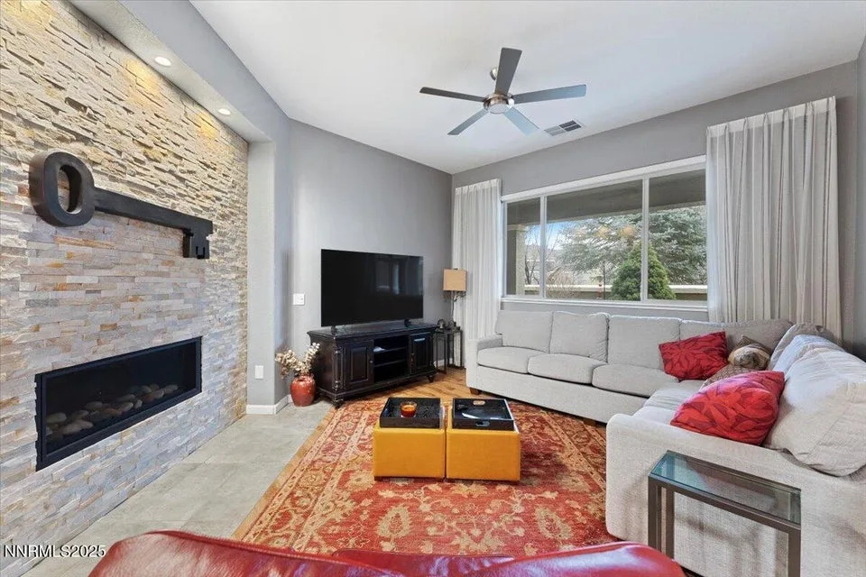 9900 Wilbur May Parkway APT 602, Reno NV