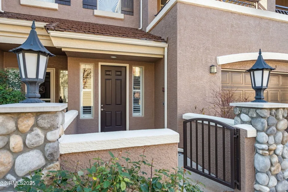 9900 Wilbur May Parkway APT 906, Reno NV photo 1